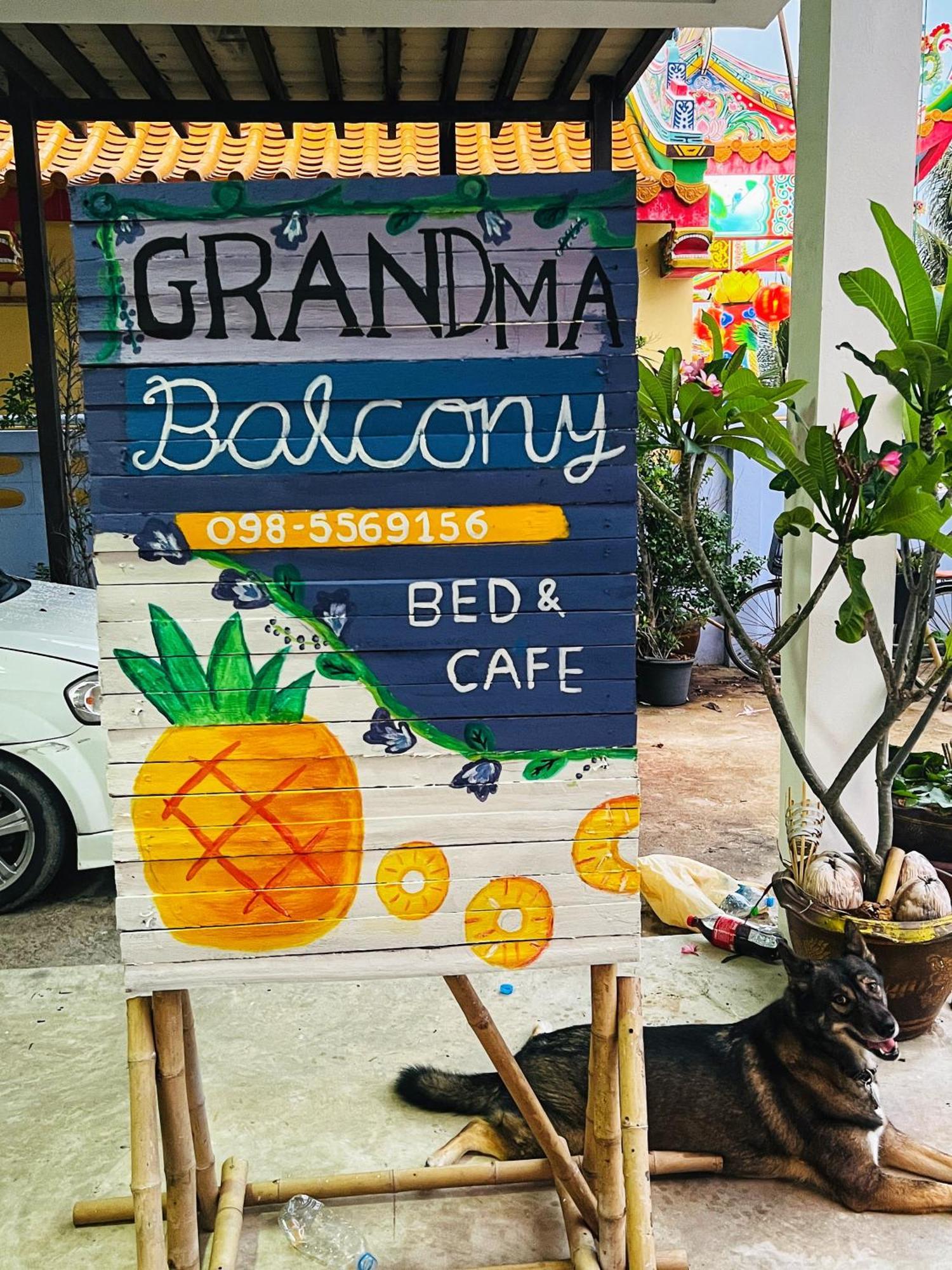 Grandmabalcony Bed & Breakfast Prachuap Khiri Khan Exterior photo